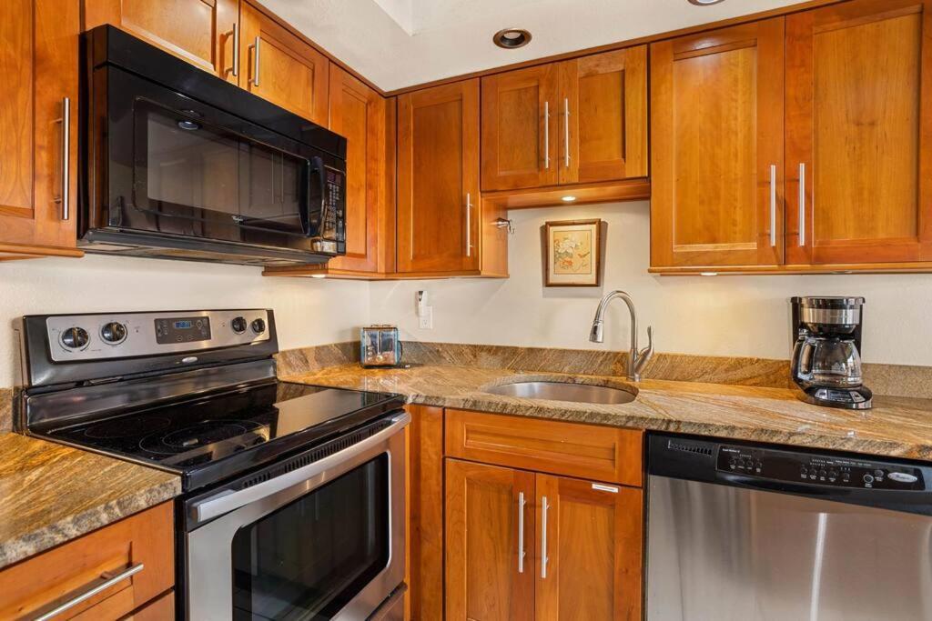 Magnificent Sunsets And Ocean Views At Luana Kai Apartment Kihei Bagian luar foto
